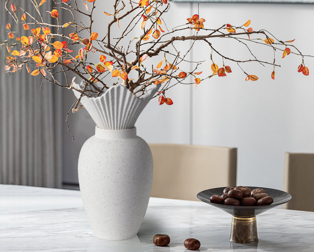 Nordic matte white creative ceramic vase